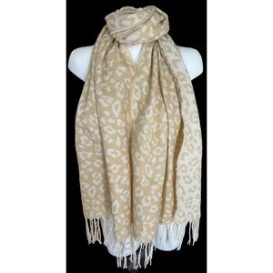 Steve Madden Wrap Scarf Cream Light Yellow Animal Print One Size 20" x 72"